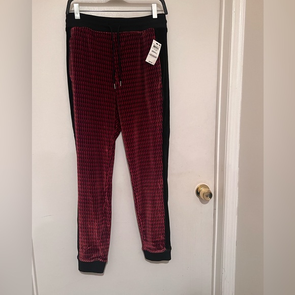 INC Tracksuit - Picture 2 of 7